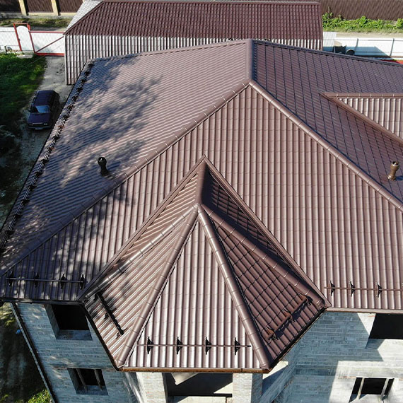Монтаж сложной крыши и кровли в Полысаево и Кемеровской области